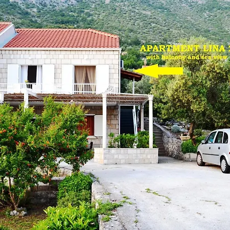 3 Bedroom With Balcony Lejlighed Brsečine