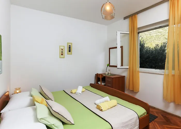 3 Bedroom With Balcony Apartamento