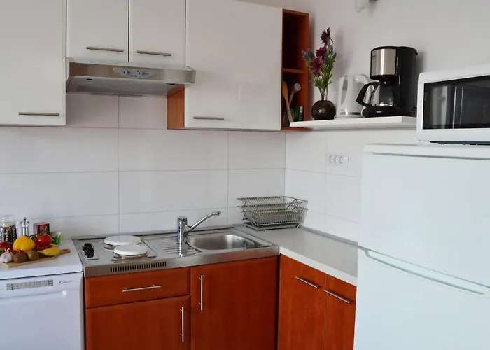 3 Bedroom With Balcony Apartamento