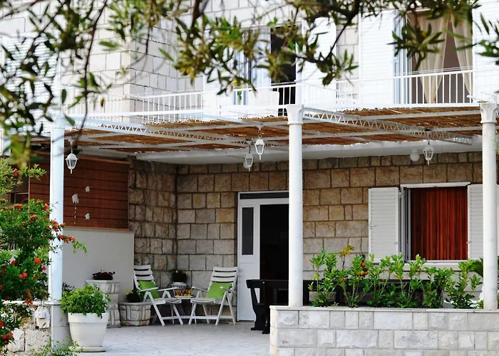 3 Bedroom With Balcony * Brsečine